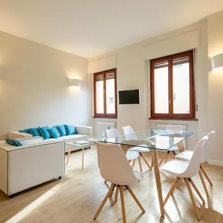 Apartment Ponte Vecchio White By Mmega *