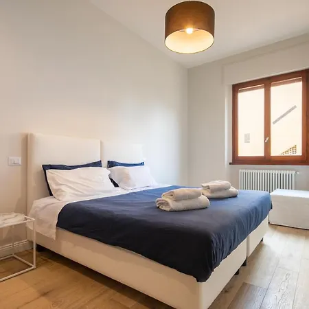 Ponte Vecchio White By Mmega Apartment