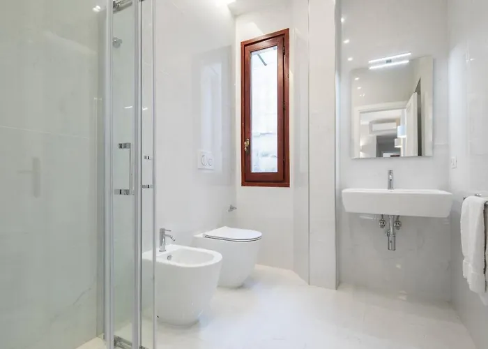 Ponte Vecchio White By Mmega Apartment